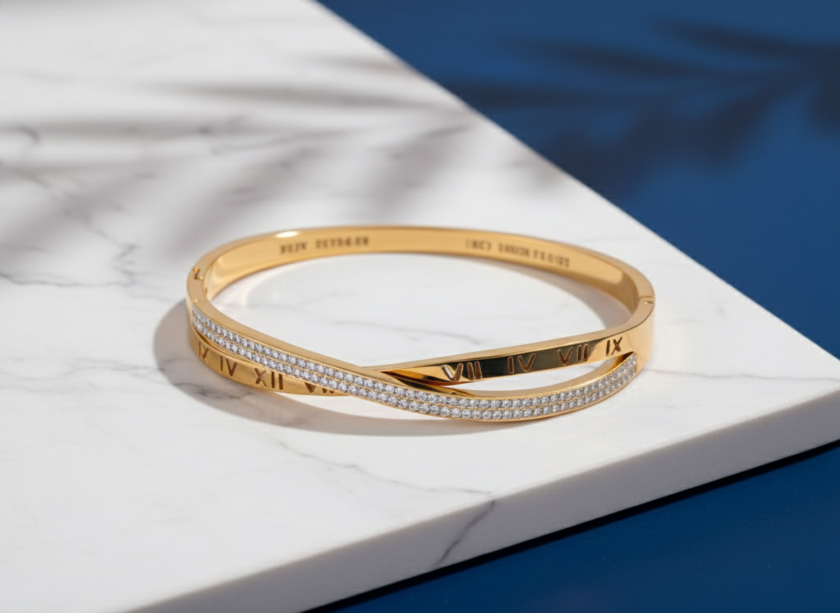 Classic Roman Gold Bracelet