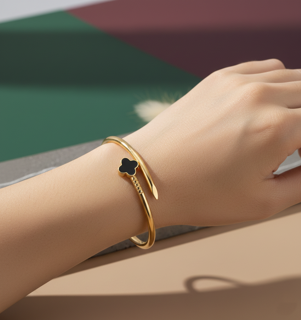 Clover Bracelet