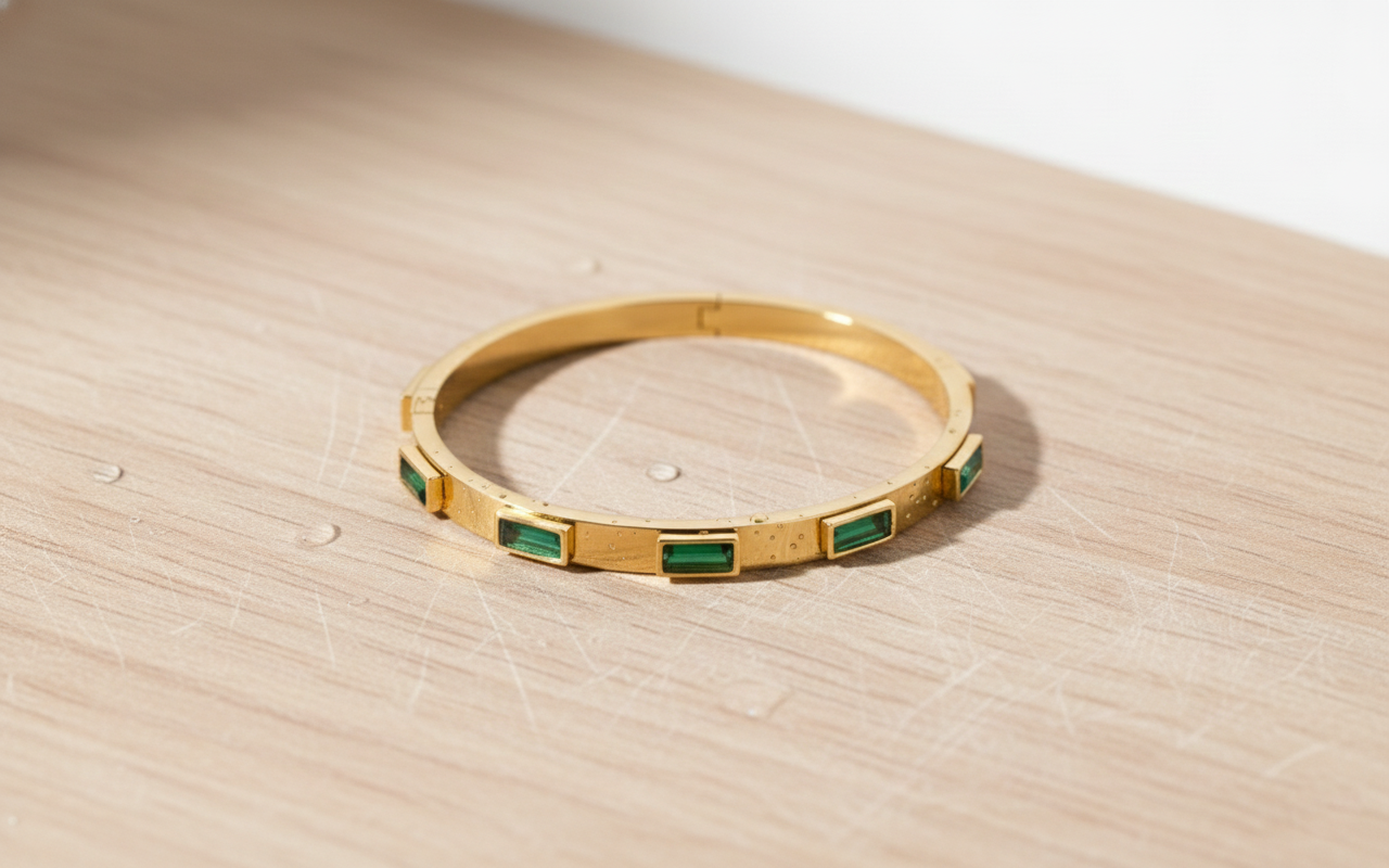 The Green Emerald Bracelet