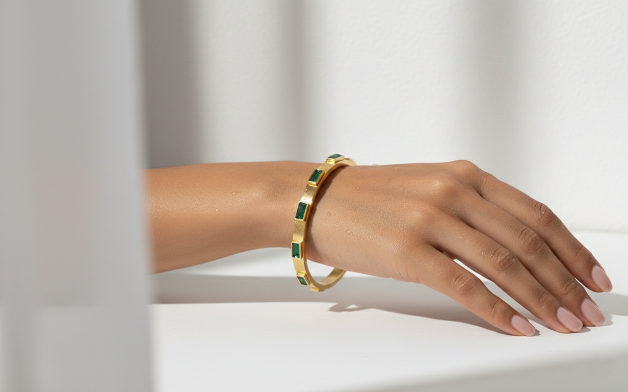 The Green Emerald Bracelet